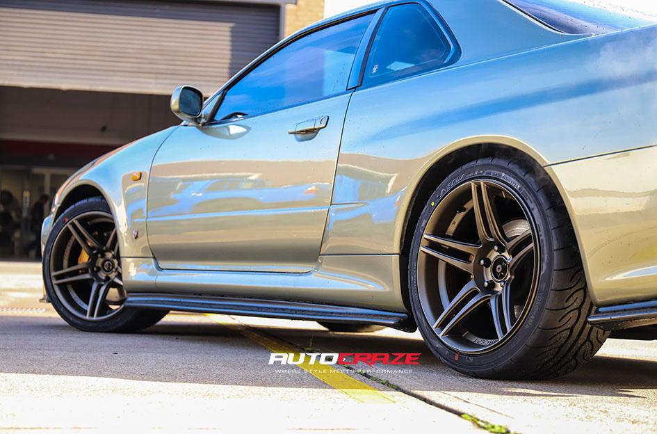 NISSAN SKYLINE R34 CC03R BRONZE